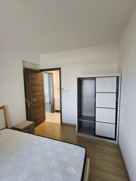 Pangsapuri untuk Disewa di Regalia Park @ Forest City - Hong Charng Lee - Bedroom - PropertyGuru.com.my