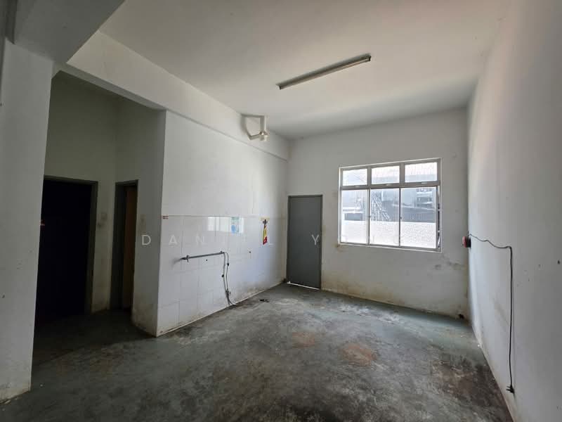 Shop for Sale in Kota Masai (Pasir Gudang) - Daniel Yong - Interior - PropertyGuru.com.my