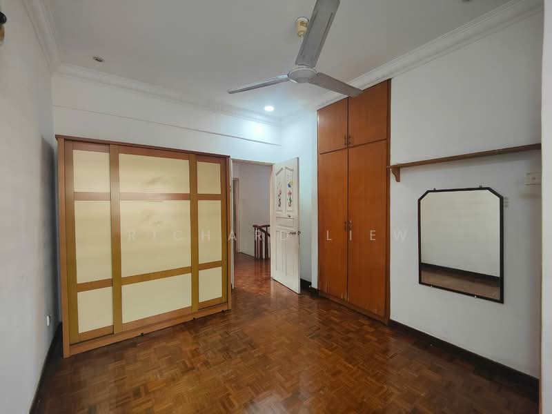 Rumah Teres 2-Tingkat untuk Dijual di Damansara Jaya (Petaling Jaya) - Richard Liew - Bedroom - PropertyGuru.com.my