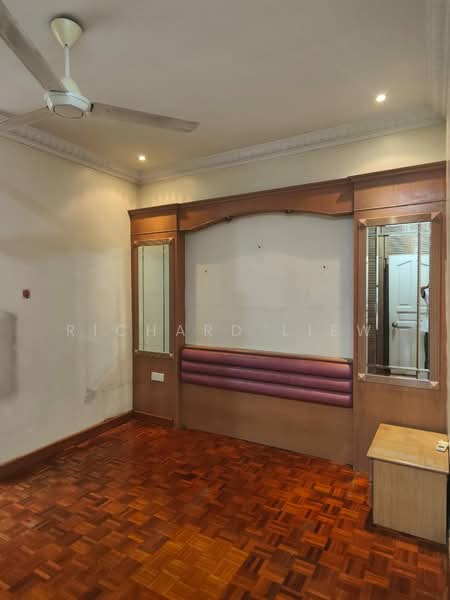 Rumah Teres 2-Tingkat untuk Dijual di Damansara Jaya (Petaling Jaya) - Richard Liew - Bedroom - PropertyGuru.com.my