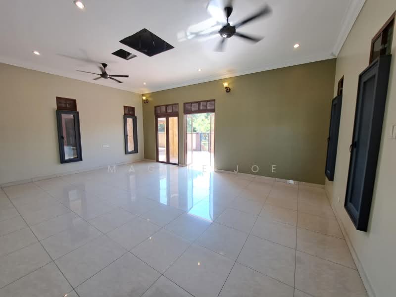 Bungalow House for Sale in Sepang (Selangor) - Maggie Joe - Living Room - PropertyGuru.com.my