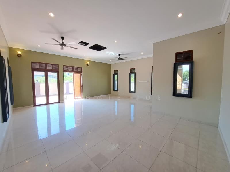 Bungalow House for Sale in Sepang (Selangor) - Maggie Joe - Living Room - PropertyGuru.com.my