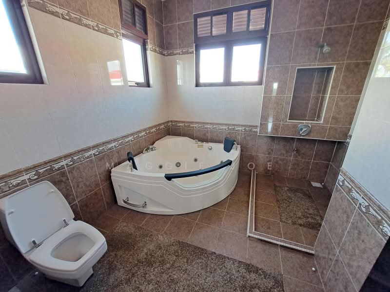 Bungalow House for Sale in Sepang (Selangor) - Maggie Joe - Bathroom - PropertyGuru.com.my