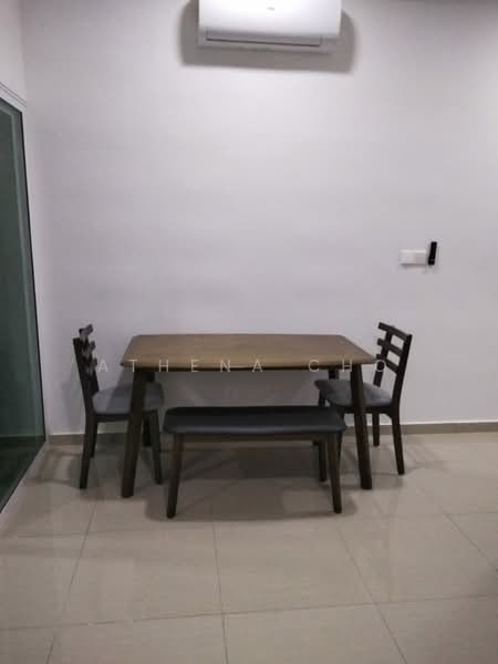 Kediaman Servis untuk Disewa di Mesahill - Athena Cho - Dining Room - PropertyGuru.com.my