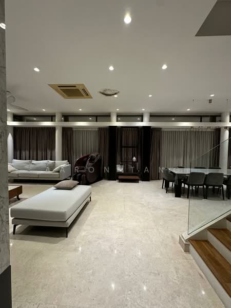 Rumah Berkembar untuk Dijual di Petaling Jaya (Selangor) - Aaron Tang - Living Room - PropertyGuru.com.my