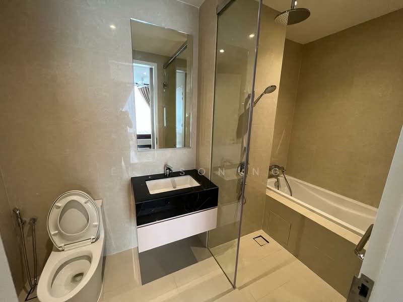 Kediaman Servis untuk Disewa di Pavilion Ceylon Hill - Elvison Ng - Bathroom - PropertyGuru.com.my