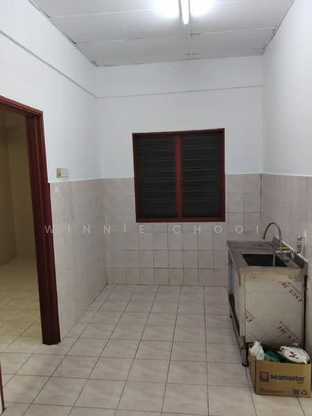 Shop / Office for Rent in Bandar Kajang (Kajang) - Winnie Chooi - Kitchen - PropertyGuru.com.my