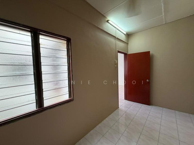 Shop / Office for Rent in Bandar Kajang (Kajang) - Winnie Chooi - Interior - PropertyGuru.com.my