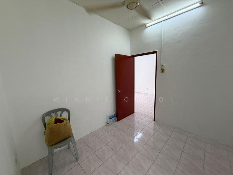 Shop / Office for Rent in Bandar Kajang (Kajang) - Winnie Chooi - Interior - PropertyGuru.com.my
