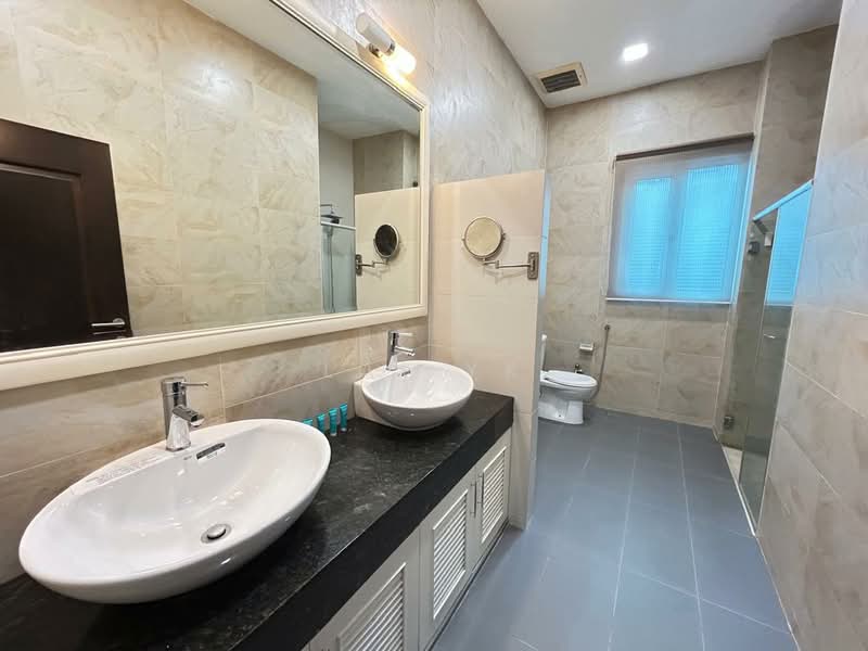 Bungalow House untuk Dijual di Subang Heights (Subang Jaya) - Lai YK - Bathroom - PropertyGuru.com.my