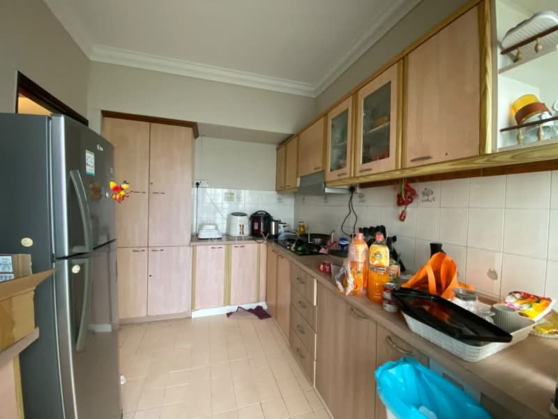 Condominium for Sale at Sri Suajaya Condominium - Mandy Liew - Kitchen - PropertyGuru.com.my