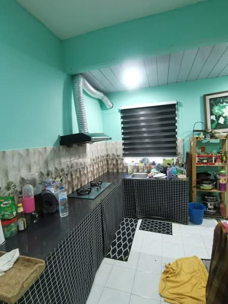 Rumah Teres untuk Dijual di Taman Lembah Merbok (Merbok) - Hasrul Rosli - Kitchen - PropertyGuru.com.my