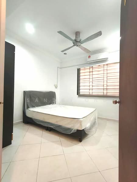 Rumah Teres 2-Tingkat untuk Dijual di Bandar Putra (Kulai) - Sandry Ong - Bedroom - PropertyGuru.com.my