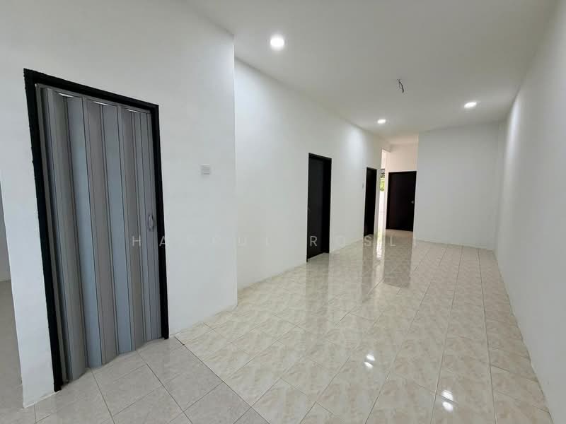 Rumah Teres 1-Tingkat untuk Dijual di Taman Tasek Indah (Semeling) - Hasrul Rosli - Interior - PropertyGuru.com.my