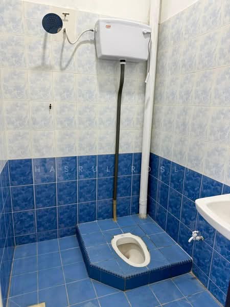Rumah Teres 1-Tingkat untuk Dijual di Taman Tasek Indah (Semeling) - Hasrul Rosli - Bathroom - PropertyGuru.com.my