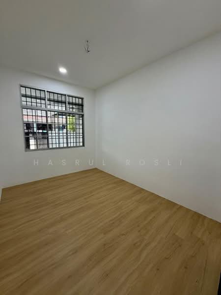 Rumah Teres 1-Tingkat untuk Dijual di Taman Tasek Indah (Semeling) - Hasrul Rosli - Interior - PropertyGuru.com.my