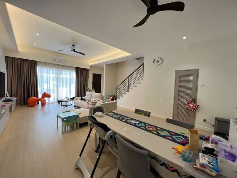 Rumah Teres 2-Tingkat untuk Dijual di Kajang (Selangor) - Soon Sheng Law - Living Room - PropertyGuru.com.my