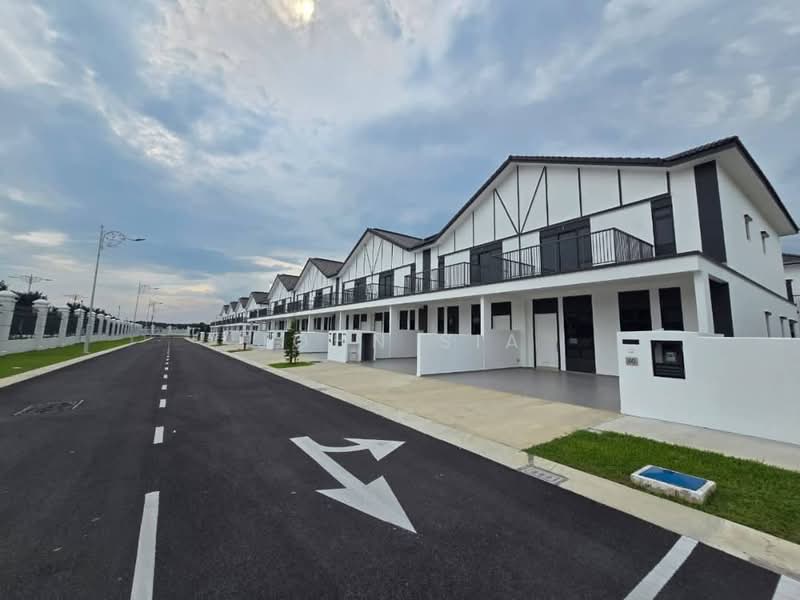 2-storey Terraced House for Sale in Taman Ekoflora (Johor Bahru) - John Sia - Exterior - PropertyGuru.com.my