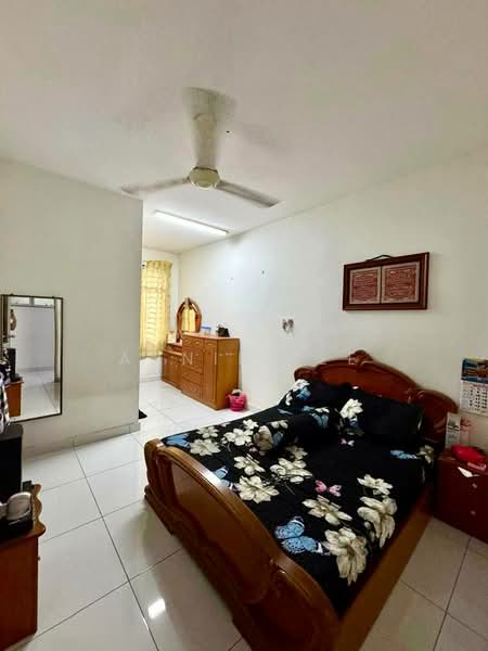 2-storey Terraced House for Sale in Taman Bestari Indah (Ulu Tiram) - Annie Tee - PropertyGuru.com.my