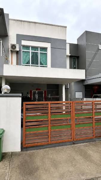 2-storey Terraced House for Sale in Taman Bestari Indah (Ulu Tiram) - Annie Tee - PropertyGuru.com.my