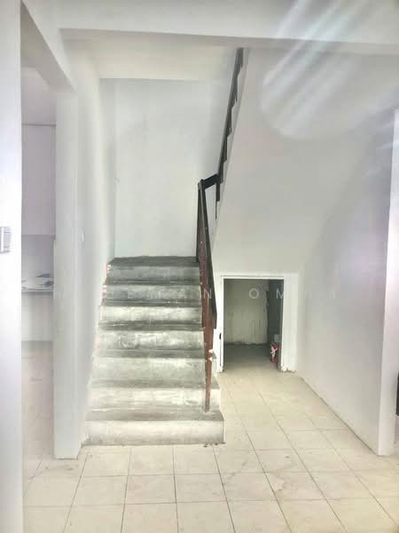 Rumah Teres 2-Tingkat untuk Dijual di Taman Lestari Putra (Seri Kembangan) - Hazeman Omar - Interior - PropertyGuru.com.my