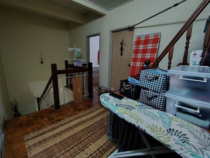 2-storey Terraced House for Sale in Bandar Tun Hussein Onn (Cheras) - Azli Ibrahim - Interior - PropertyGuru.com.my