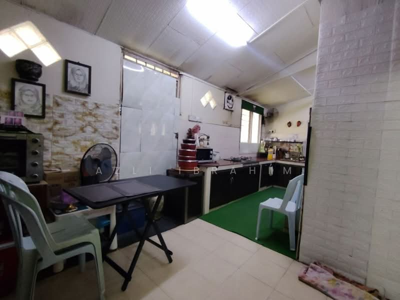 2-storey Terraced House for Sale in Bandar Tun Hussein Onn (Cheras) - Azli Ibrahim - Kitchen - PropertyGuru.com.my