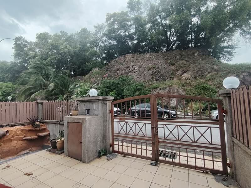 2-storey Terraced House for Sale in Bandar Tun Hussein Onn (Cheras) - Azli Ibrahim - Exterior - PropertyGuru.com.my