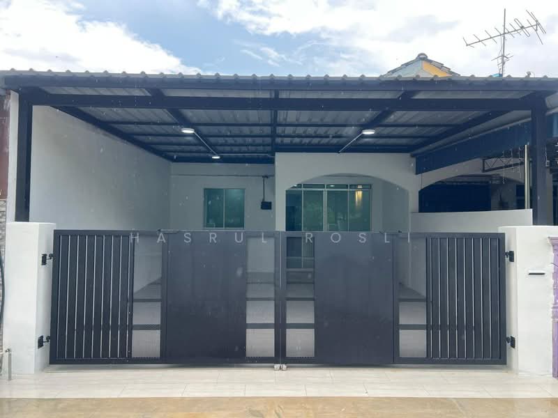 1-storey Terraced House for Sale in Taman Damai (Padang Serai) - Hasrul Rosli - Exterior - PropertyGuru.com.my