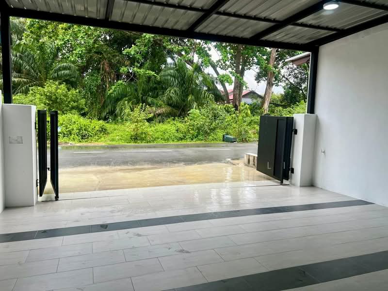 1-storey Terraced House for Sale in Taman Damai (Padang Serai) - Hasrul Rosli - Exterior - PropertyGuru.com.my