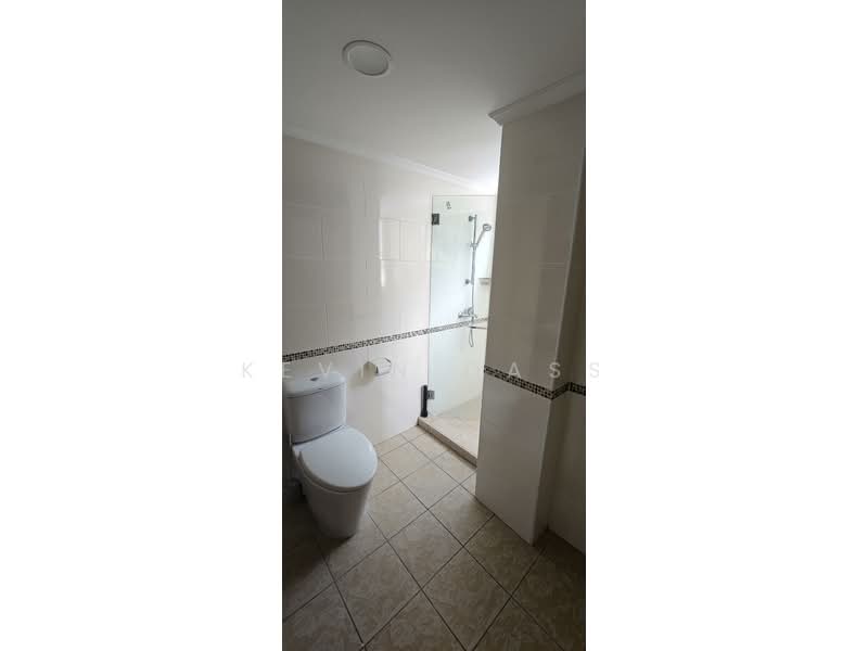 Kondominium untuk Dijual di Belvedere - Kevin Dass - Bathroom - PropertyGuru.com.my