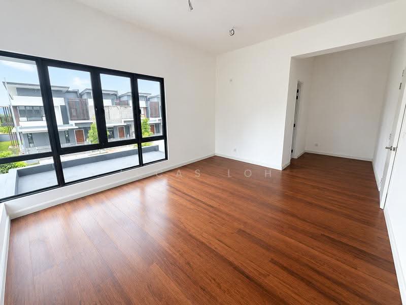 2-storey Terraced House for Sale in Sungai Buloh (Selangor) - Lucas Loh - Living Room - PropertyGuru.com.my