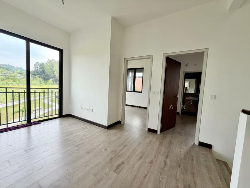 2-storey Terraced House for Sale in Elmina (Shah Alam) - Tasya Ruslan - PropertyGuru.com.my