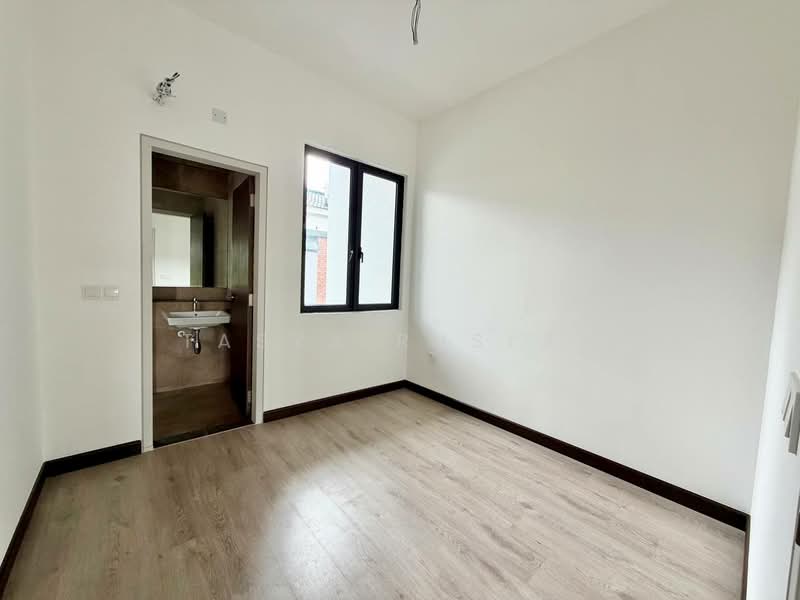 2-storey Terraced House for Sale in Elmina (Shah Alam) - Tasya Ruslan - PropertyGuru.com.my