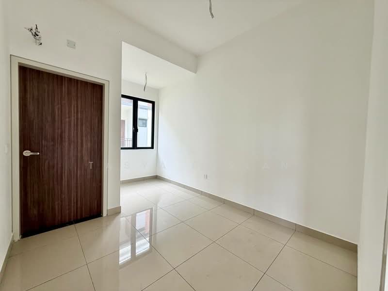 2-storey Terraced House for Sale in Elmina (Shah Alam) - Tasya Ruslan - PropertyGuru.com.my