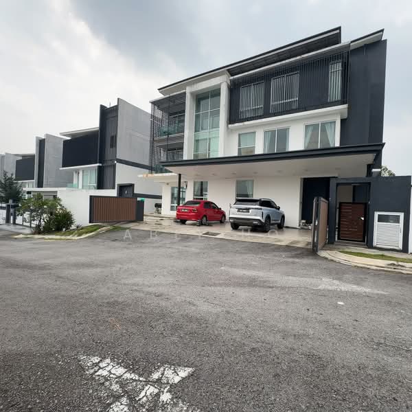 Bungalow House for Rent in Taman Desa Ros (Kajang) - Abel Ho - PropertyGuru.com.my