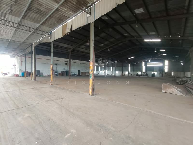 Factory for Rent in Kawasan Perindustrian Sungai Choh (Serendah) - Tris Jong - Interior - PropertyGuru.com.my
