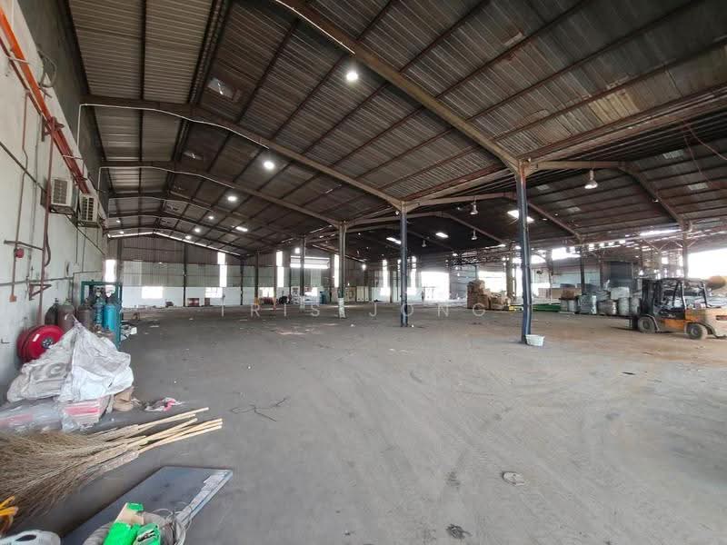 Factory for Rent in Kawasan Perindustrian Sungai Choh (Serendah) - Tris Jong - Interior - PropertyGuru.com.my