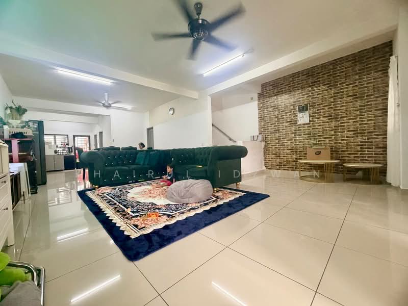2-storey Terraced House for Sale in S2 Heights (Seremban 2) - Khairul Idzwan - Living Room - PropertyGuru.com.my