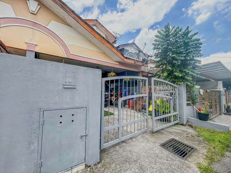 Rumah Teres 2-Tingkat untuk Dijual di Taman Desa Mewah (Semenyih) - Azli Ibrahim - Exterior - PropertyGuru.com.my