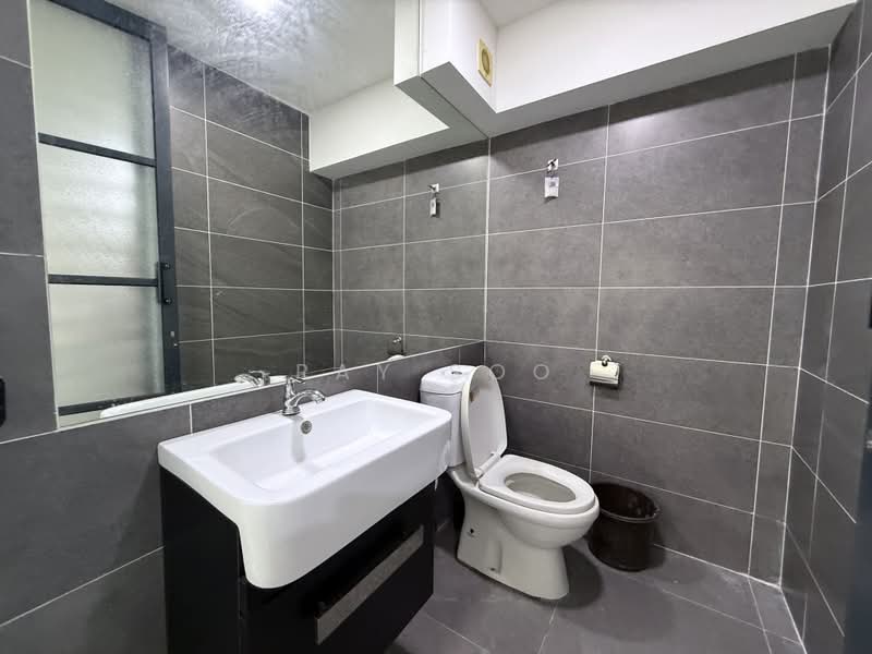 Kondominium untuk Disewa di Empire Damansara (Empire SOHO 2) - Ray Soo - Bathroom - PropertyGuru.com.my