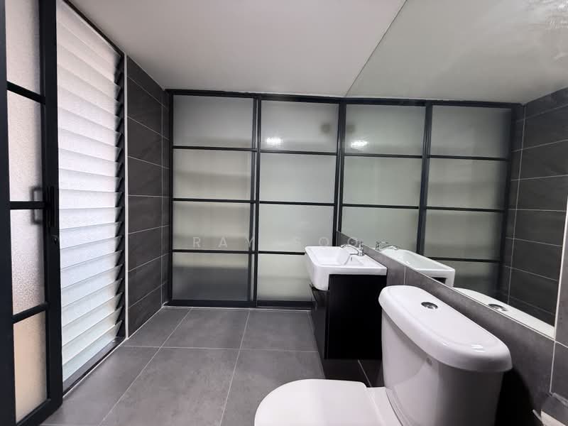 Kondominium untuk Disewa di Empire Damansara (Empire SOHO 2) - Ray Soo - Bathroom - PropertyGuru.com.my