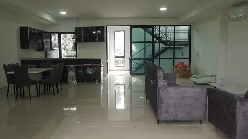 Rumah Bandar untuk Disewa di KEN Rimba (Shah Alam) - Alex Tong - PropertyGuru.com.my