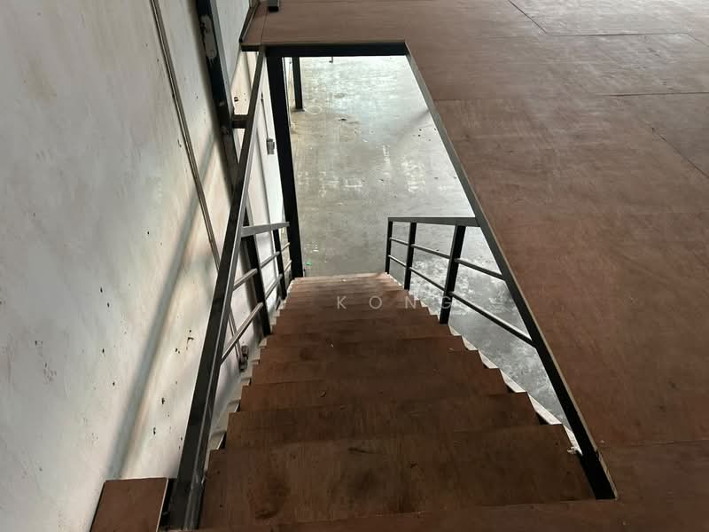 Factory for Rent in Kampung Baru Sungai Buloh (Sungai Buloh) - CW Kong - Interior - PropertyGuru.com.my