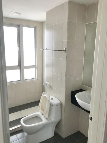 Condominium for Rent at The Peak Residences - Weng Sern - Bathroom - PropertyGuru.com.my