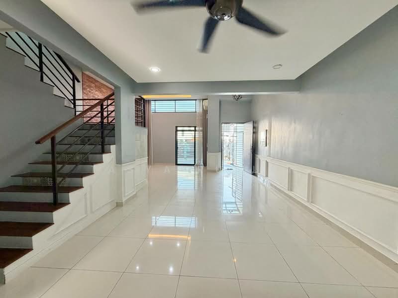 2.5-storey Terraced House for Sale in TTDI Grove (Kajang) - Tasya Ruslan - PropertyGuru.com.my