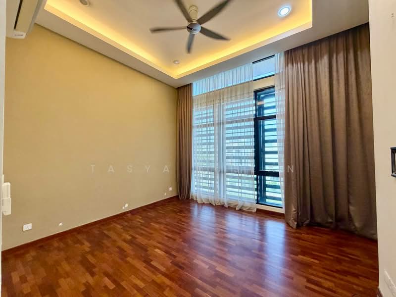 2.5-storey Terraced House for Sale in TTDI Grove (Kajang) - Tasya Ruslan - PropertyGuru.com.my