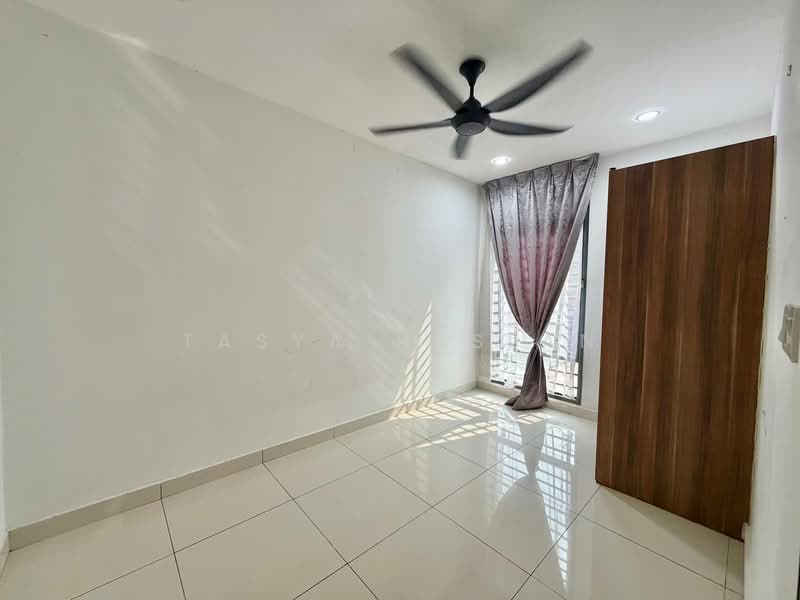 2.5-storey Terraced House for Sale in TTDI Grove (Kajang) - Tasya Ruslan - PropertyGuru.com.my
