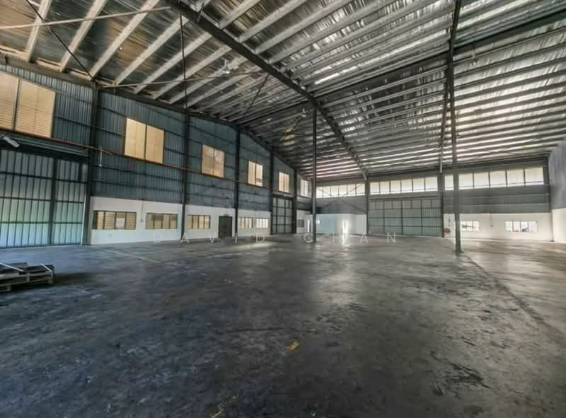 Warehouse for Rent in Kampung Baru Subang (Sungai Buloh) - David Chan - Interior - PropertyGuru.com.my