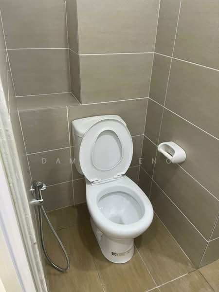 Kondominium untuk Disewa di Residensi Gembira 737 - Damon Heng - Bathroom - PropertyGuru.com.my